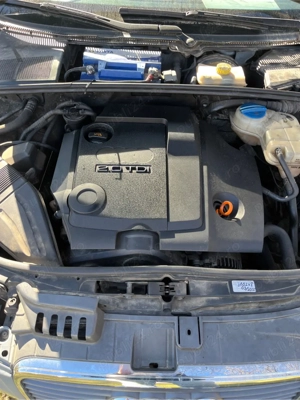 Dezmembrez Audi A 4  - imagine 4