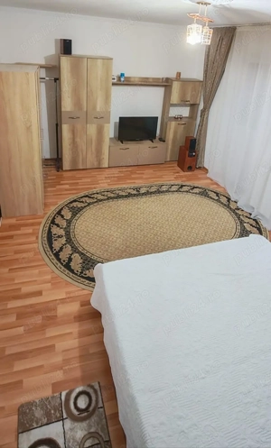 Garsoniera Prundu spatioasa,decomandata - imagine 4