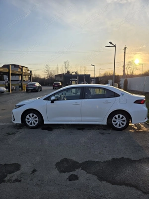Toyota corrolla 1.5 benzina 2021 - imagine 7