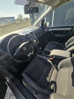 Touran 1,9 105cai,7locuri,140.000km originali - imagine 5
