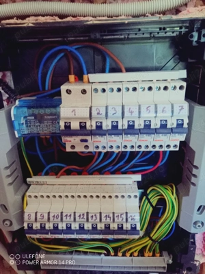 Electrician,constructor