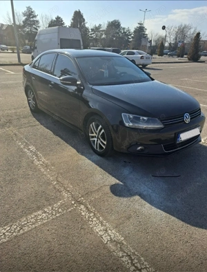 vand Volkswagen Jetta 2011 - imagine 3