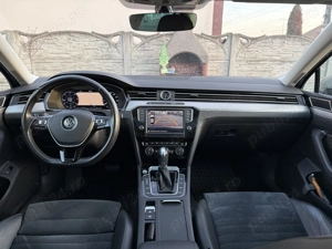 Vând Volkswagen Passat B8, R-line, 2017, 1.6 TDI, DSG, COCKPIT, TRAPĂ, LED - imagine 5