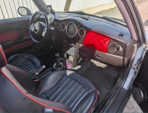 Mini Cooper 1.6 Acte la zi 2004 Accept si schimb - imagine 4