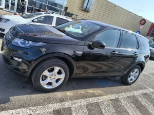 Land Rover Discovery Sport 2.0 TD4 SE - Tracțiune integrală - Diesel - Manuală - 150 CP - imagine 9