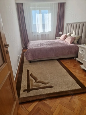 De inchiriat apartament 4 camere