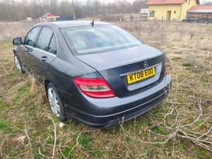 Mercedes c clas 2011 se vinde pentru piese  - imagine 5