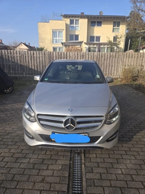 Vând Mercedes-Benz B 180 - imagine 4
