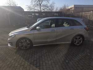 Vând Mercedes-Benz B 180 - imagine 7