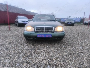 Mercedes-Benz C220 1993 2200 Benzina Posibilitatea Rate  VEHICUL ISTORIC  - imagine 3