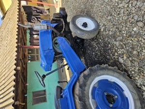 Vand tractor chinezesc 28 cp 4x4