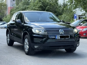 Volkswagen Tuareg 3.0 V TDI - imagine 2
