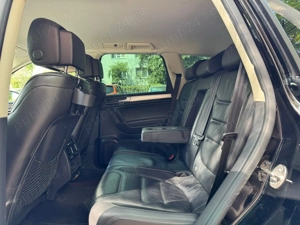 Volkswagen Tuareg 3.0 V TDI - imagine 3