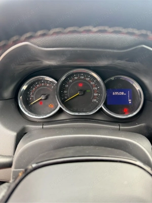 Renault Duster Rusia  - imagine 3