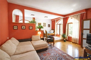 Rezidenta cu personalitate, pe 120 mp,  Centrul Istoric, Brasov - imagine 2