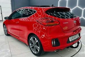 KIA CEED - imagine 3