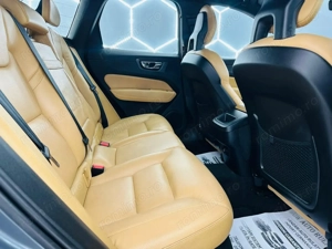 VOLVO Xc-60 - imagine 7