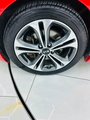 KIA CEED - imagine 9