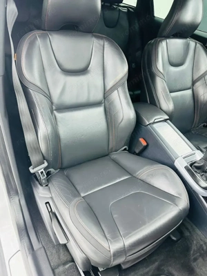 VOLVO Xc-60 - imagine 17