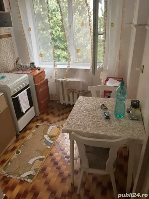Apartament 2 camere , 44mp , zona gara, decomandat - imagine 4