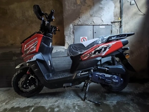 Vând scuter 50, NOU, se conduce cu AM sau B - imagine 4
