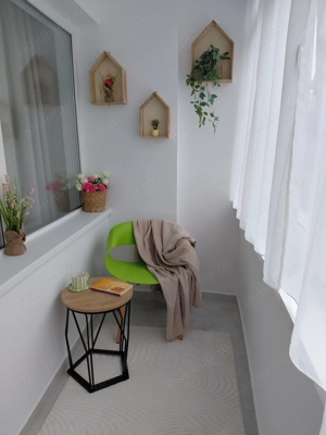 De vanzare apartament  3 Camere Micro 16 – Renovat, Mobilat, Etaj 2 - imagine 19