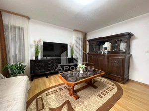 Casa individuala  cu 3 camere , pe parter , curte ,in Giroc