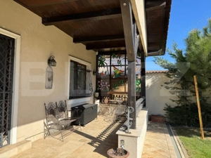 Proprietate Excepțională – Eleganță, Mobilier Unicat, Materiale Premium - imagine 14