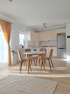 Dau în chirie apartament cu 2 camere  - imagine 2