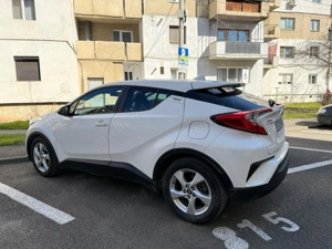 Toyota C-HR Hybrid 2019, unic proprietar - imagine 2
