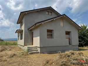 Casa P+1 la rosu (caramida) de vanzare in Golesti - imagine 2