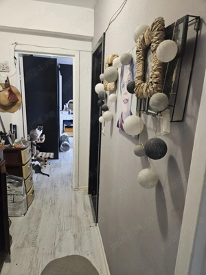 Vand garsoniera zona Promenada Mall - imagine 3