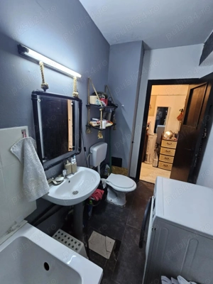 Vand garsoniera zona Promenada Mall - imagine 4