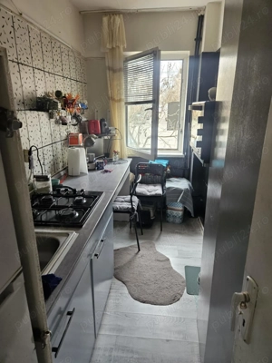 Vand garsoniera zona Promenada Mall - imagine 2