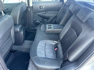 Nissan Qashqai 1.6 Diesel 130 CP An 2012 - imagine 6