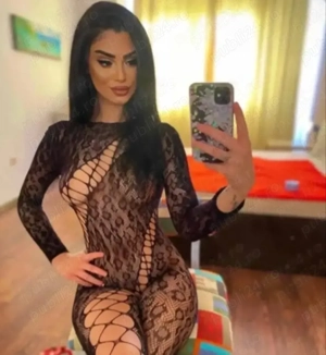 Hei ! Vrei sa te relaxezi dupa o zi grea de munca ? Nu ezita sa ma contactezi , nu te grabesc !  