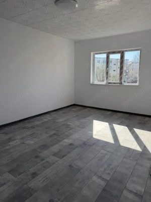 Decomandat, 2 camere, Bd.DACIA, stradal, deasupra la notariat. - imagine 3