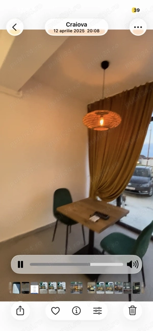 De vânzare vitrină frigorifică cofetărie stare excelentă 6500lei ,4 mese nefolosite și 8 scaune 2000