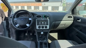 Ford Focus - imagine 3