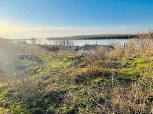 Teren intravilan 3.750 mp Rasova, aproape de șosea - imagine 5