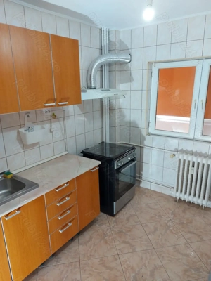 Închiriez două camere Obor-Metrou 