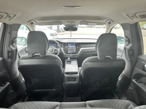 Vând volvo xc60 stare perfectă Mild-hibrid - imagine 6
