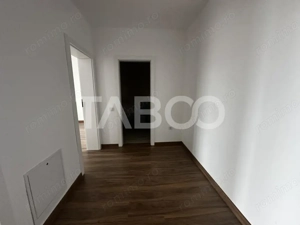 Garsoniera decomandata de vanzare 47 mpu loc de parcare logi Selimbar - imagine 4