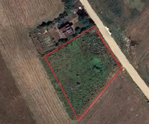 Vand teren in extravilanul communei Borsa 