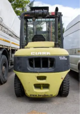 Licitatie publica ANABI - Motostivuitor CLARK C40