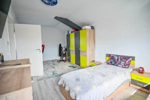 Vand casa in Sanpetru