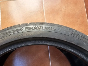 Anvelope Vara 245 35 R18 AN 2023 - Barum Bravuris 5HM - imagine 2