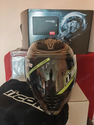 Casca moto Icon Airflite marimea M-L NOUA ochelari soare incorporati