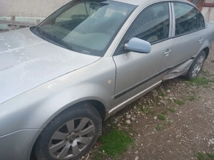 Vand sau dezembrez Skoda Superb 1.9 2006 - imagine 3