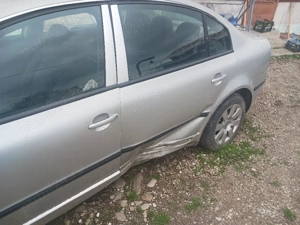 Vand sau dezembrez Skoda Superb 1.9 2006 - imagine 2